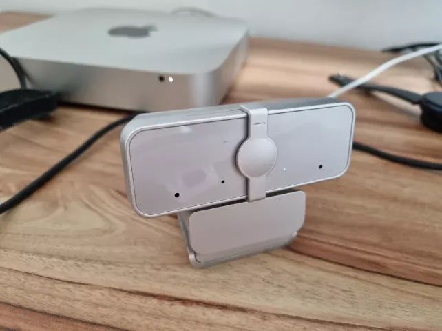 Webcam Lenovo 300 Fhd 1080p Com Microfone Integrado Cinza (Usado) - Foto 2