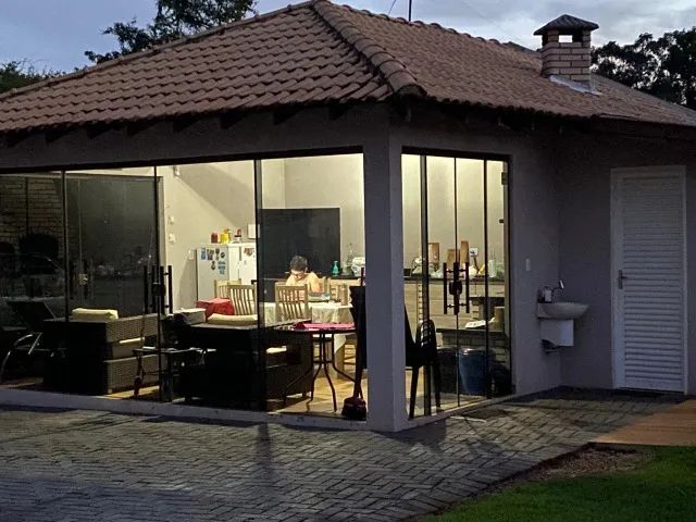 Chácara com Casa, Quisque e Piscina Condomínio Tucunaré em Alvorada do Sul.. - Foto 7