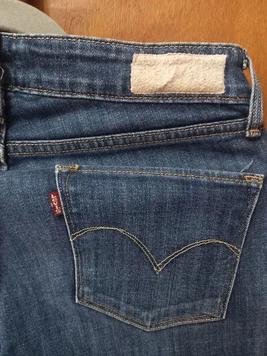 Calça jeans feminina levi's - Foto 3
