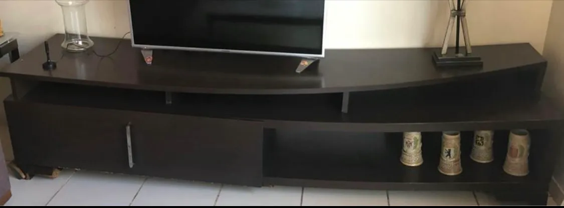 Rack para Tv (COM DEFEITO NO PÉ)