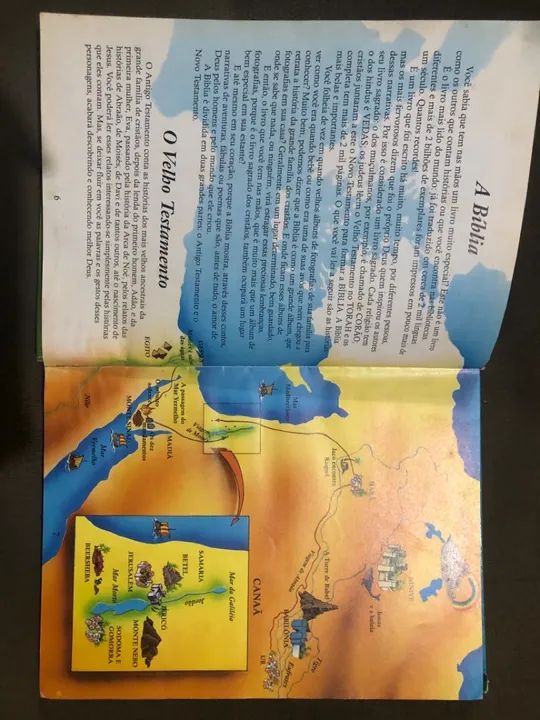 Bíblia sagrada para crianças, livro raro, capa dura, totalmente ilustrado.  - Foto 3