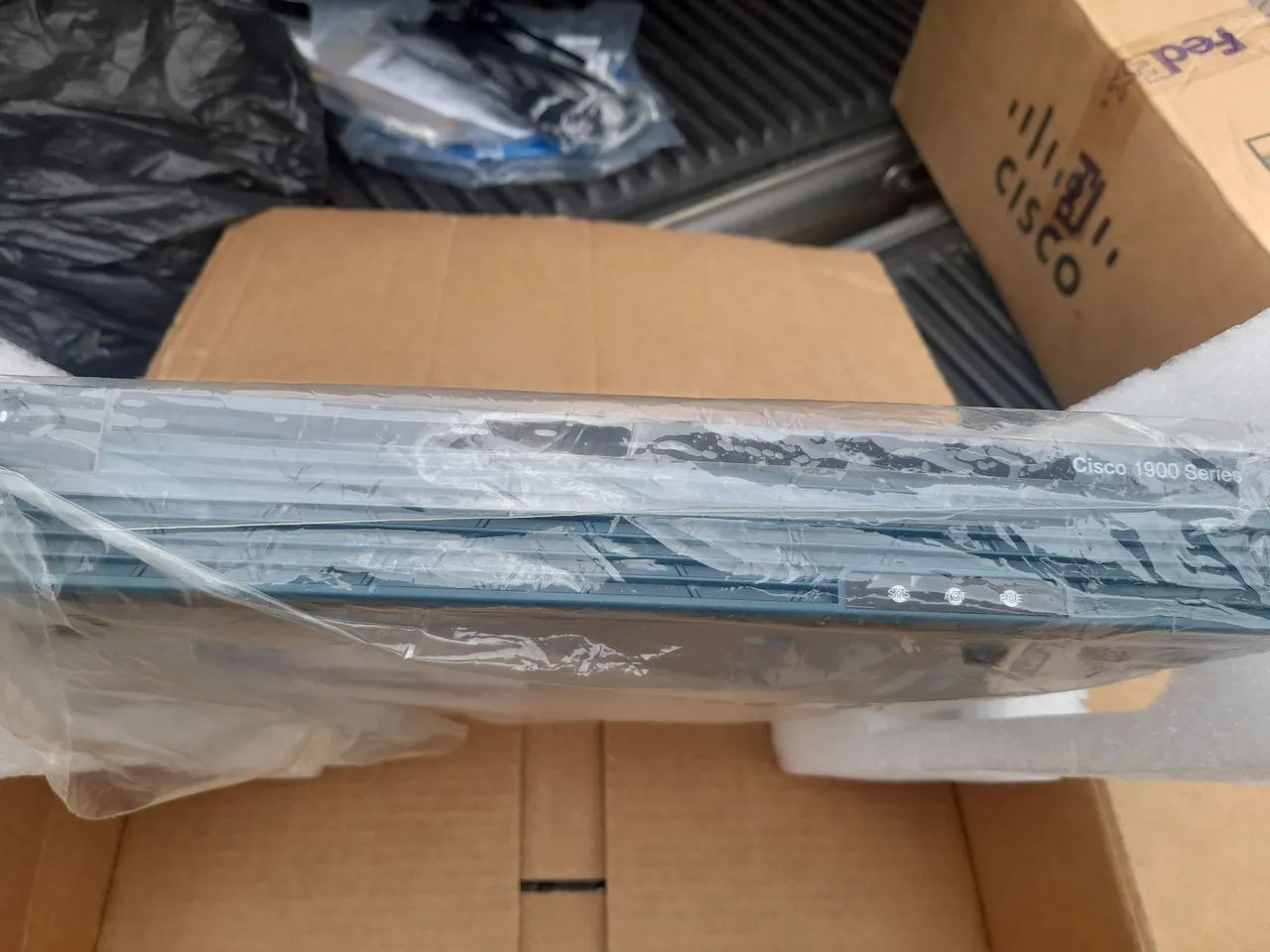Roteador Cisco 1900 Mod-1905 - Foto 2