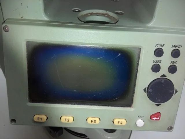 Display para estação total marca Topcon e Leica - Foto 6