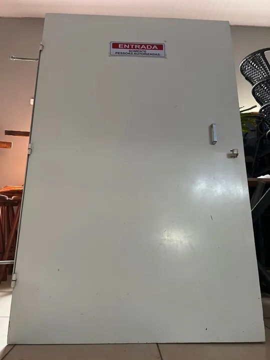 PORTÃO DE AÇO  - Foto 2