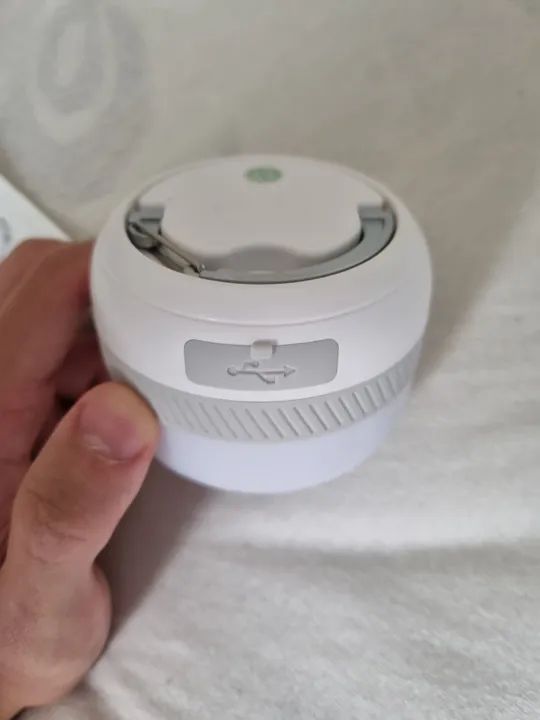 Lâmpada de Camping LED Portátil Recarregável - NOVA na Caixa - Foto 2