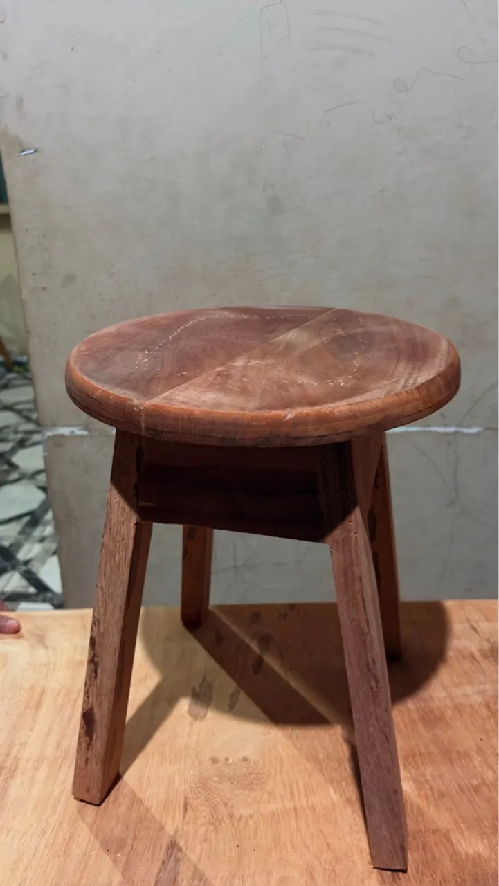 Mesa + banquinho