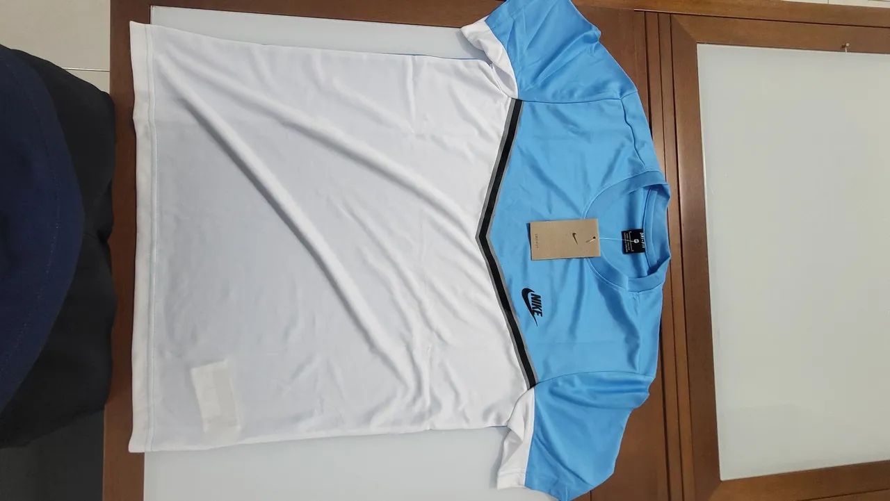 Conjunto Nike Tech Fleece. - Foto 2
