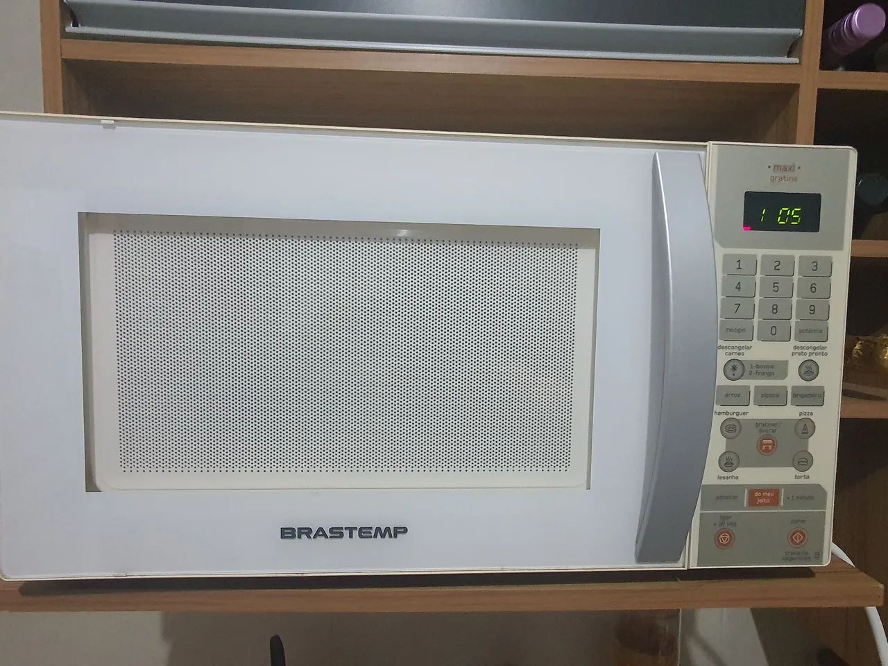 Micro-ondas Brastemp Maxi Gratine - 30 Litros - Cor Branco - Foto 4