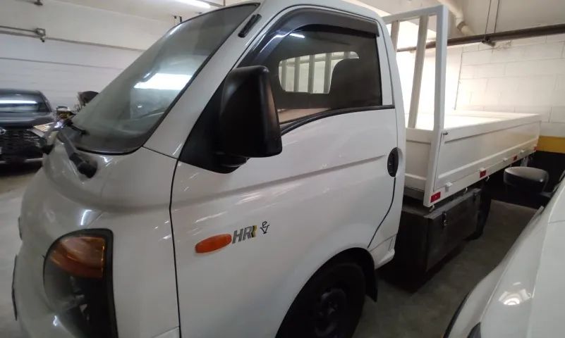 HYUNDAI HR 2.5