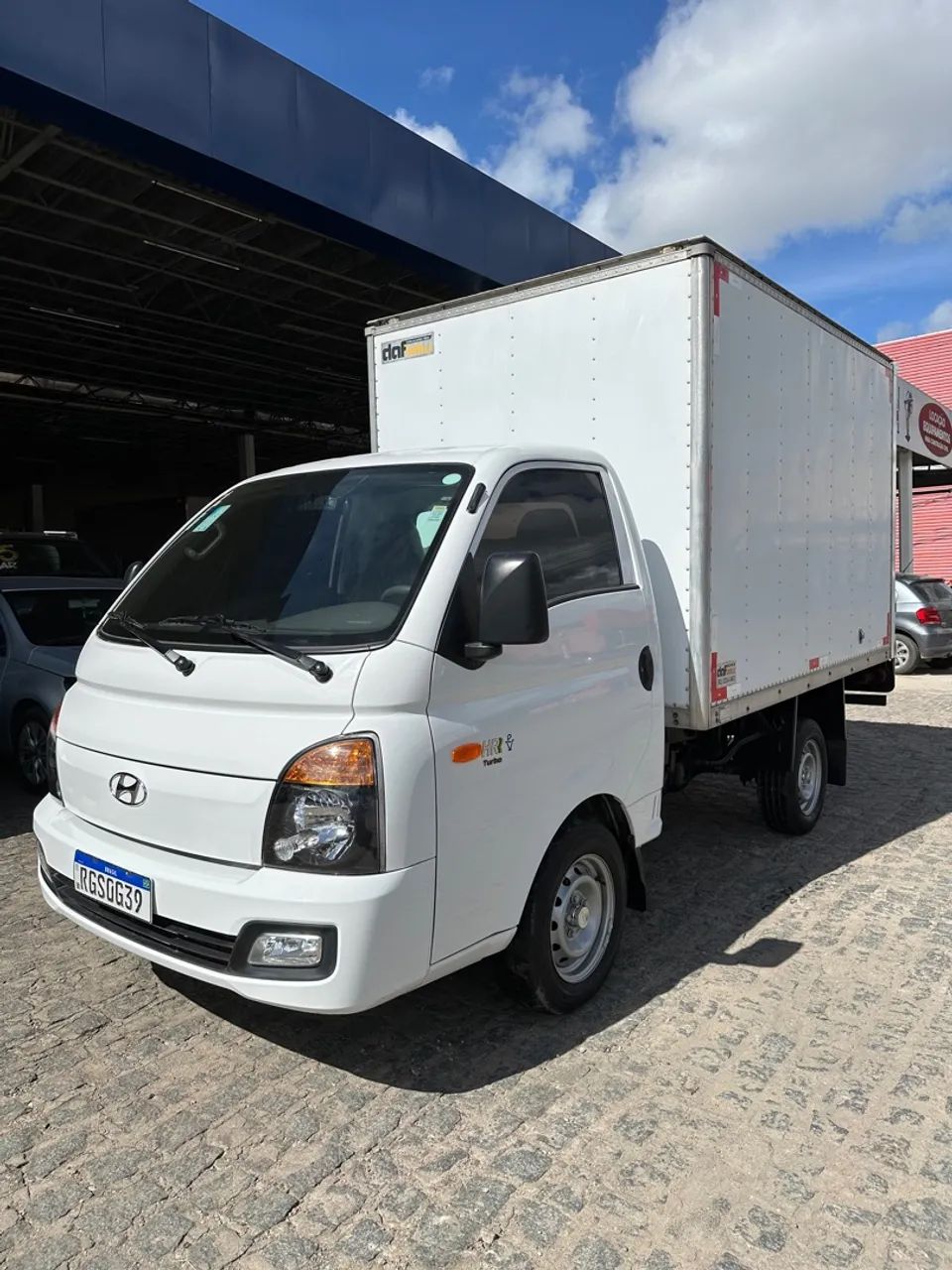 Hyundai HR baú 