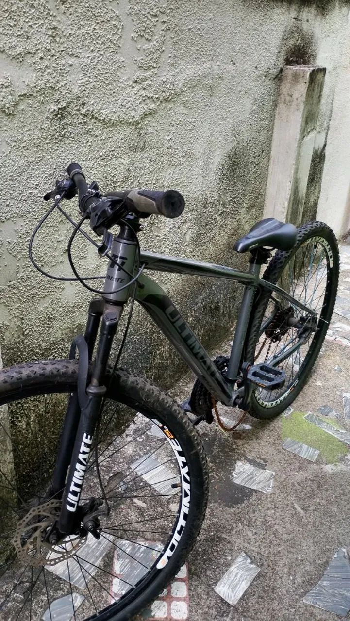Bicicleta ULTIMATE Aro 28, banco regulável com freio a disco. ?