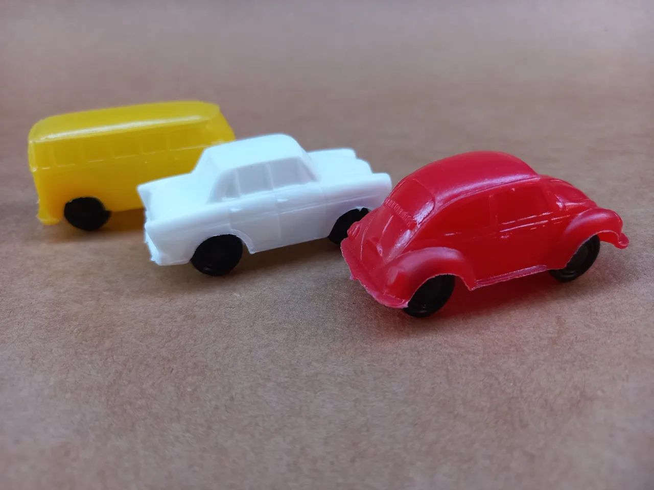  Lote Carrinhos antigos de brinquedo plástico bolha MIMO - Foto 2