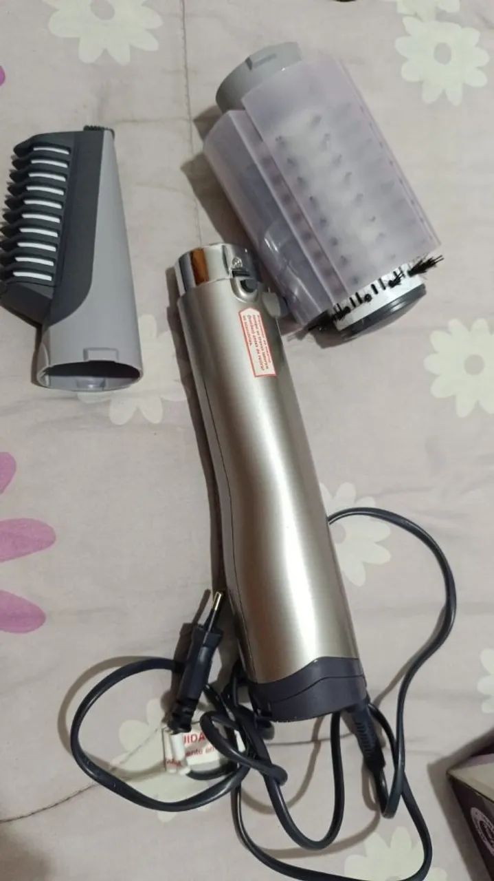 Escova Rotativa Conair Titanium - Foto 2