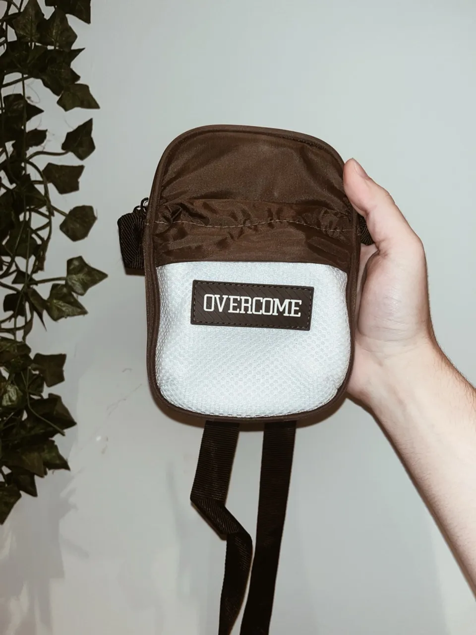 Mini Bolsa (Shoulderbag) Overcome - Estilo e Praticidade