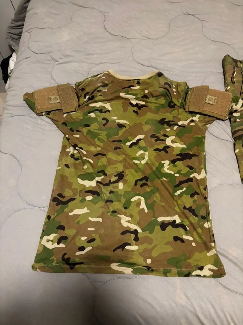 Camuflado Militar - Camiseta e Calça - Foto 2