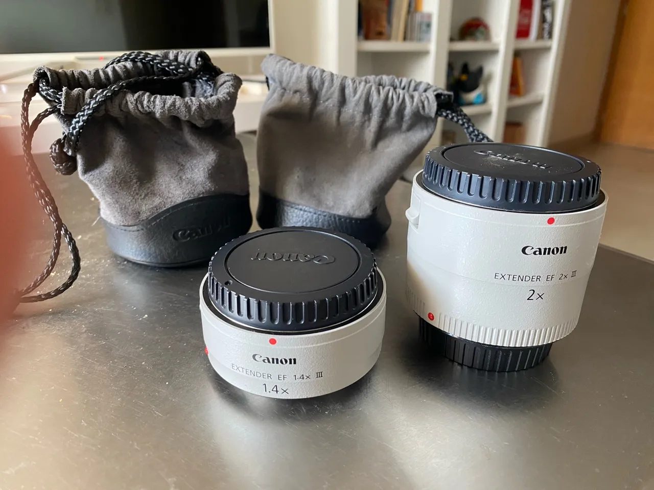 Extensor Canon EF 1.4x III e 2x III com Cases