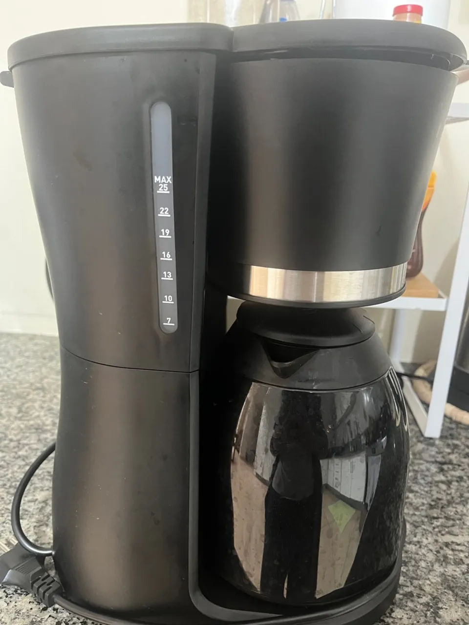 Cafeteira Elétrica Preta - Praticidade na sua cozinha!