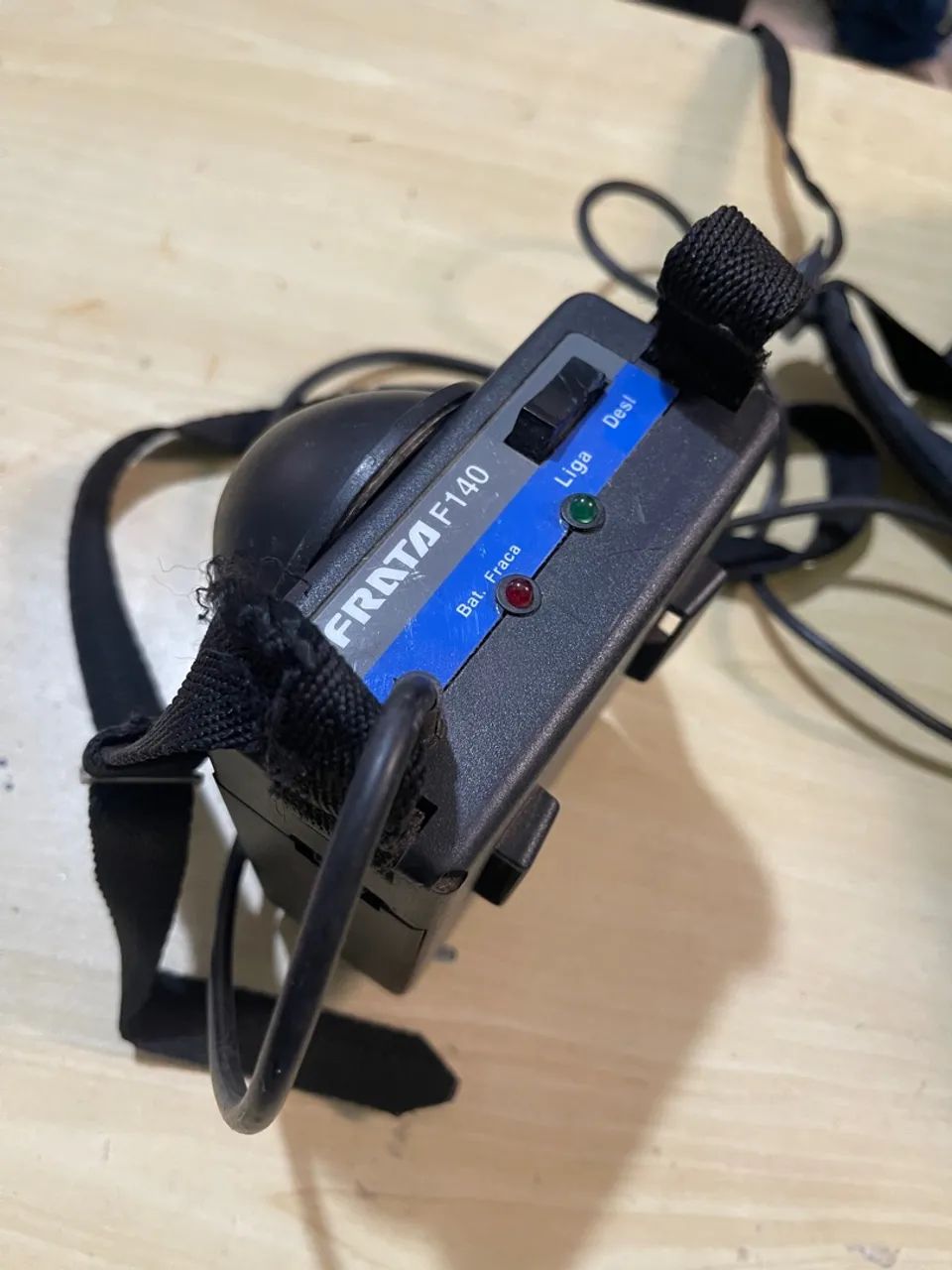 Flash Frata F140 disparando flashes