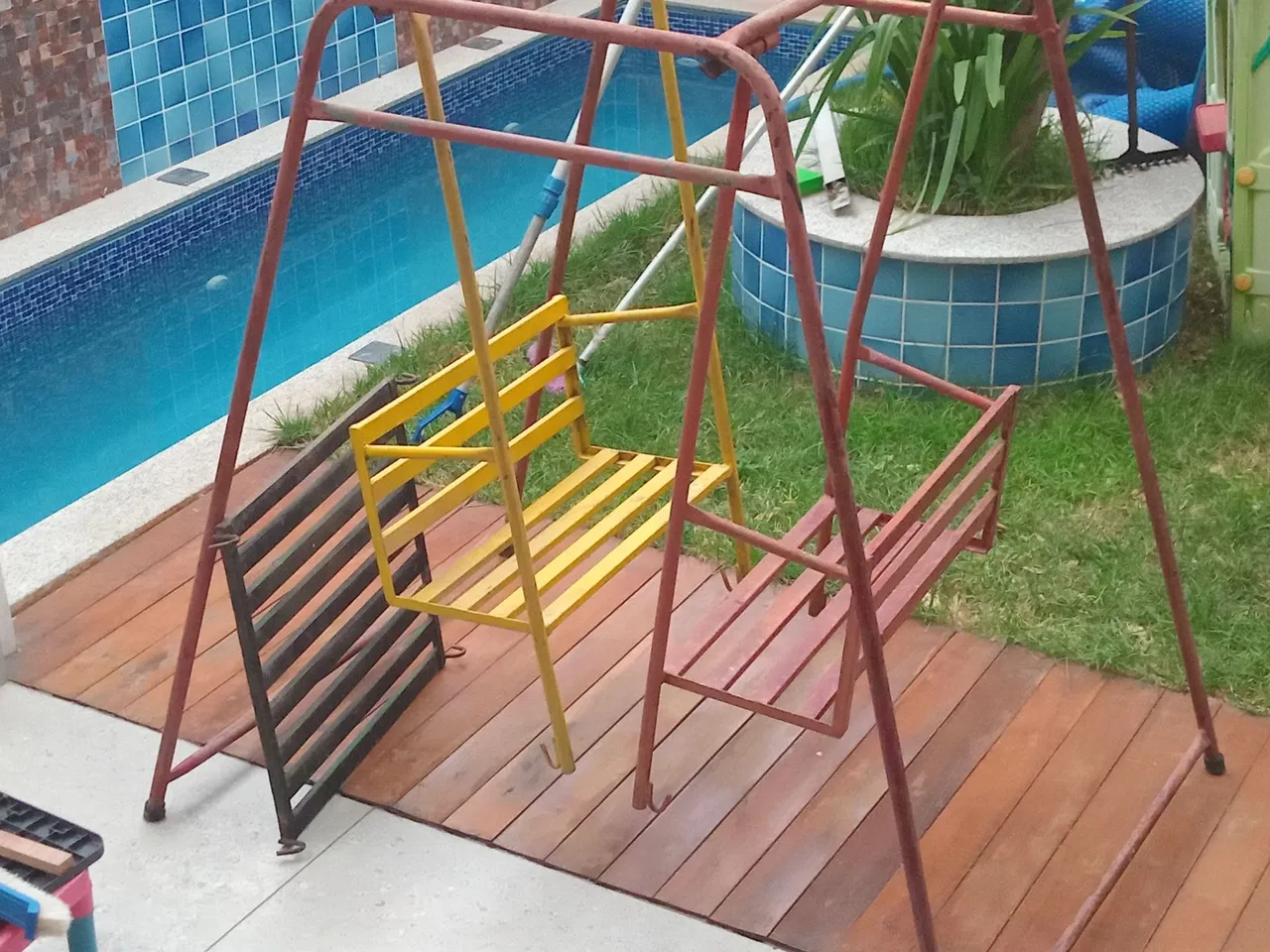 Balanço colorido para até 04 crianças