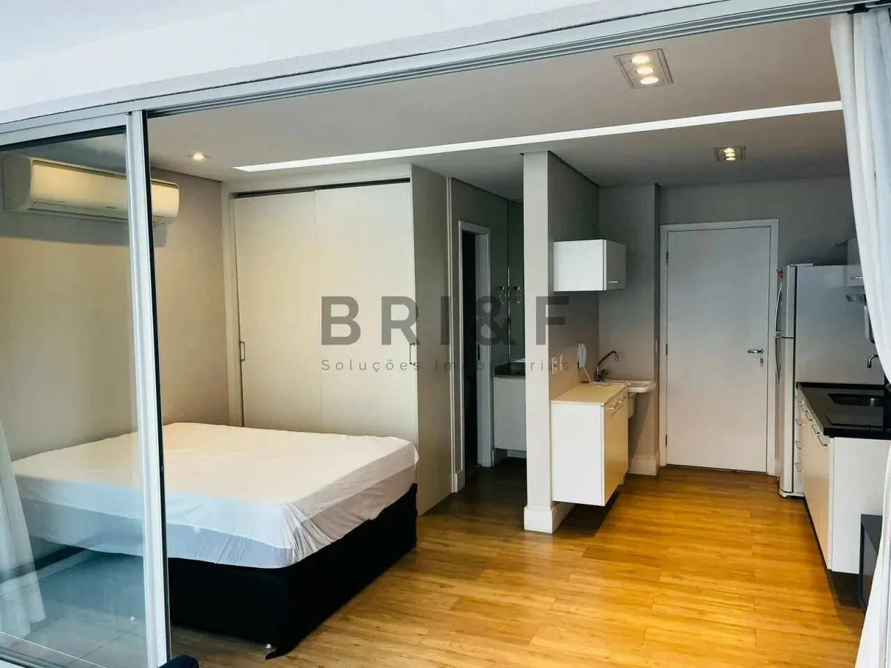 Studio para locação - 39m² - mobiliado - 1 vaga - Brookllin - São Paulo/SP