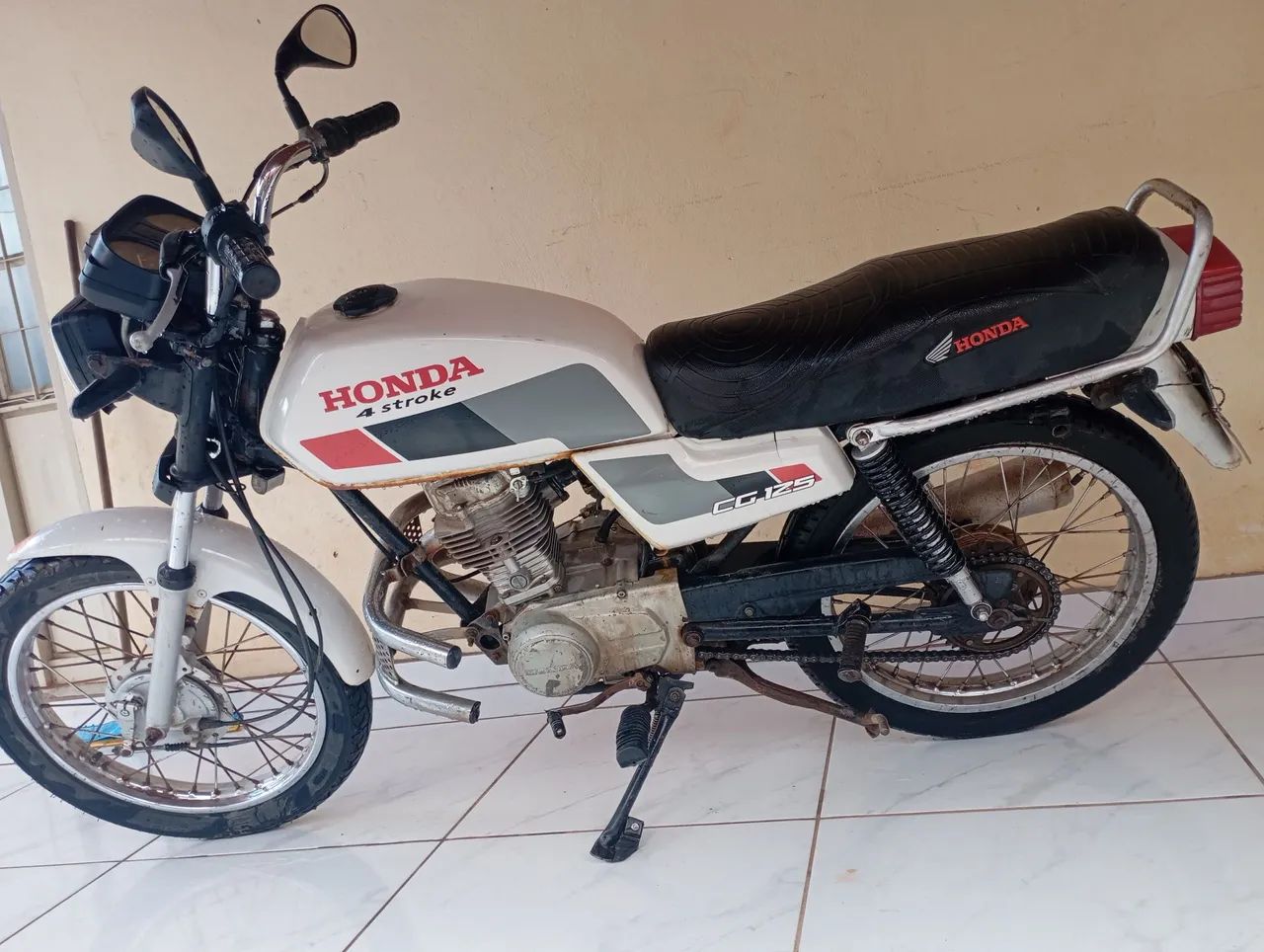 Moto modelo 99 - Foto 4