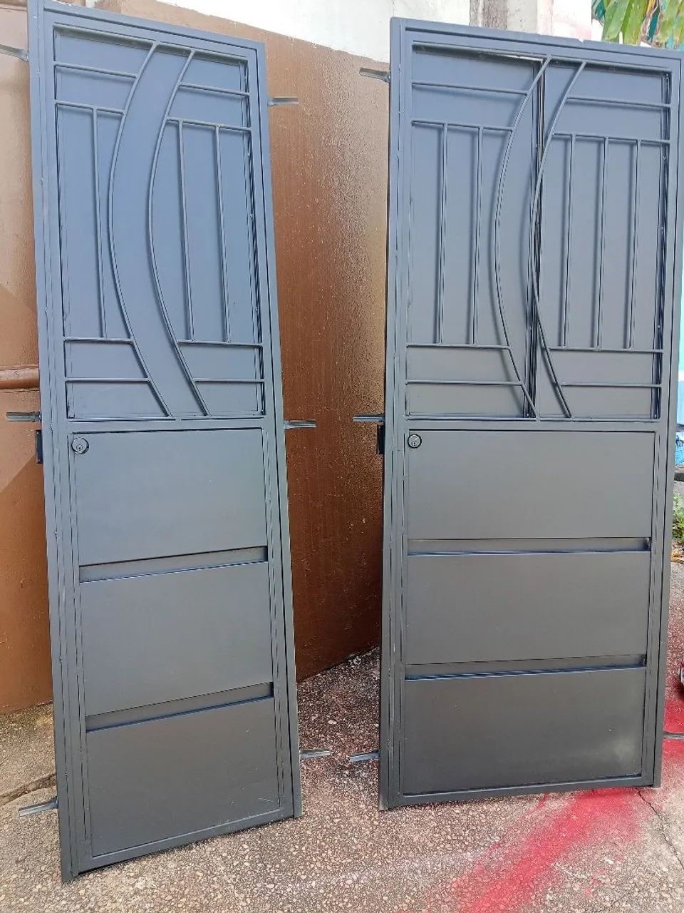 Porta portão janela proteção escada guarda-corpo estrutura metálica etc  - Foto 2