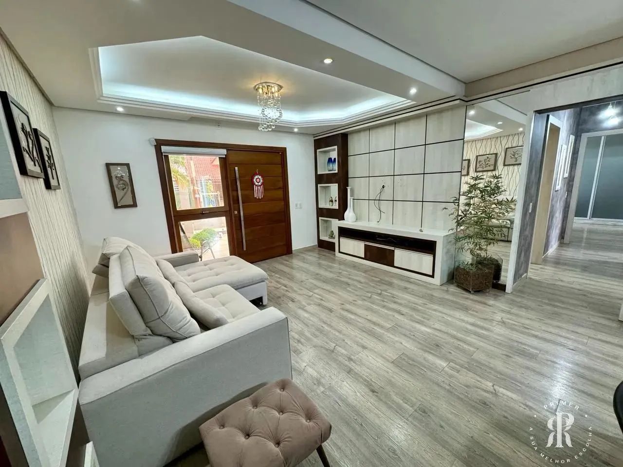 Casa mobiliada com 03 dormitórios e espaço Gourmet ao lado do Fórum Tramandaí/RS - Foto 2
