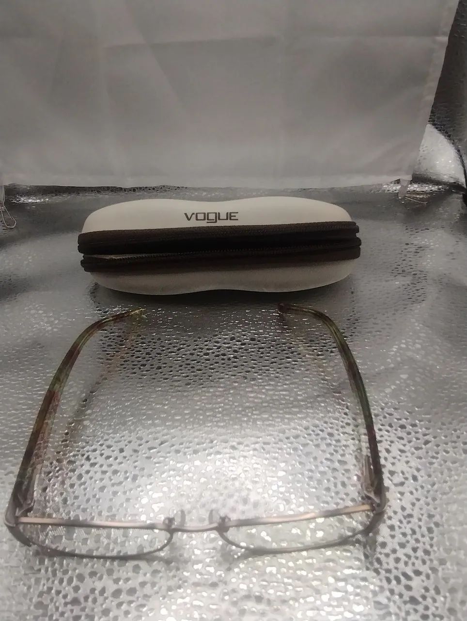 Armação de óculos vogue modelo VO 3691B