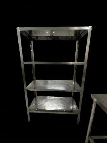 Estante de aço inox impecável