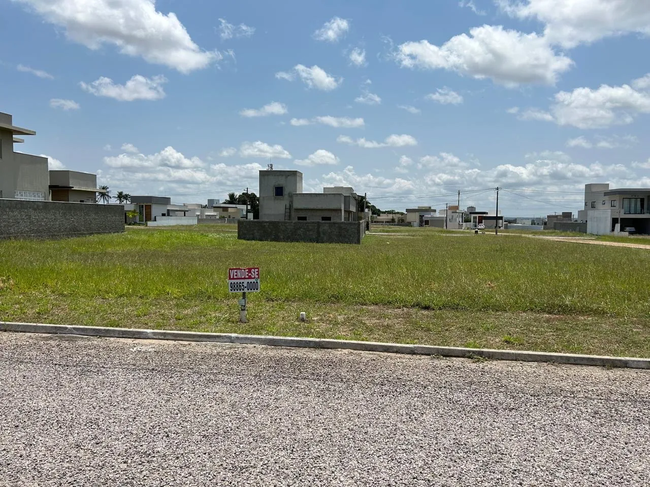Terreno no Horizontes
