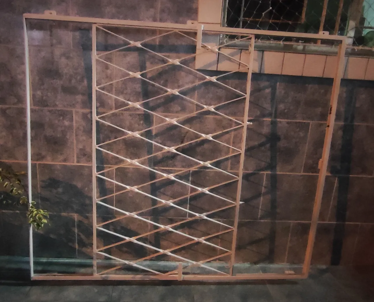 Grade de Proteção em Ferro para Janela retrátil