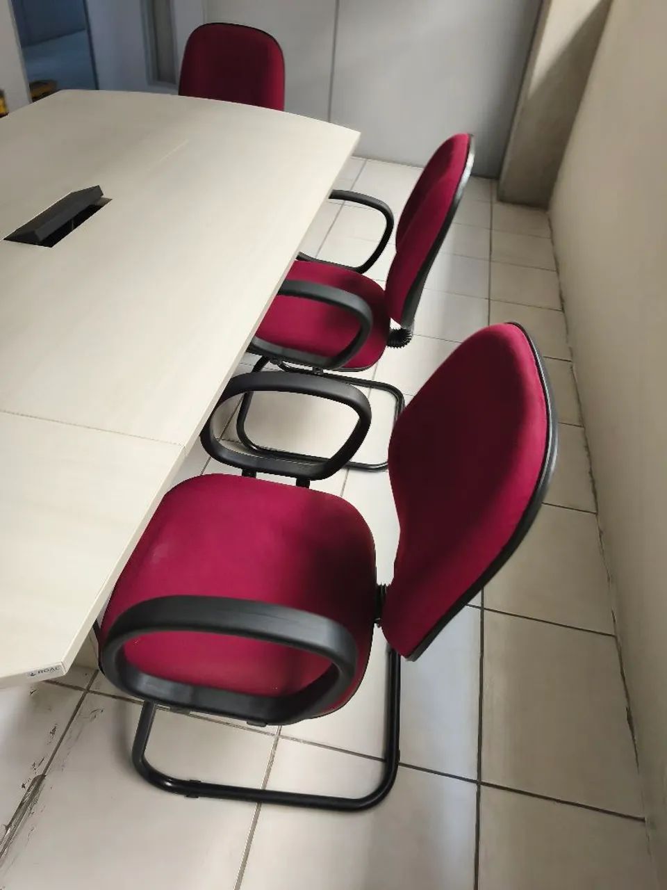 Mesa de reuniao64962667049090122