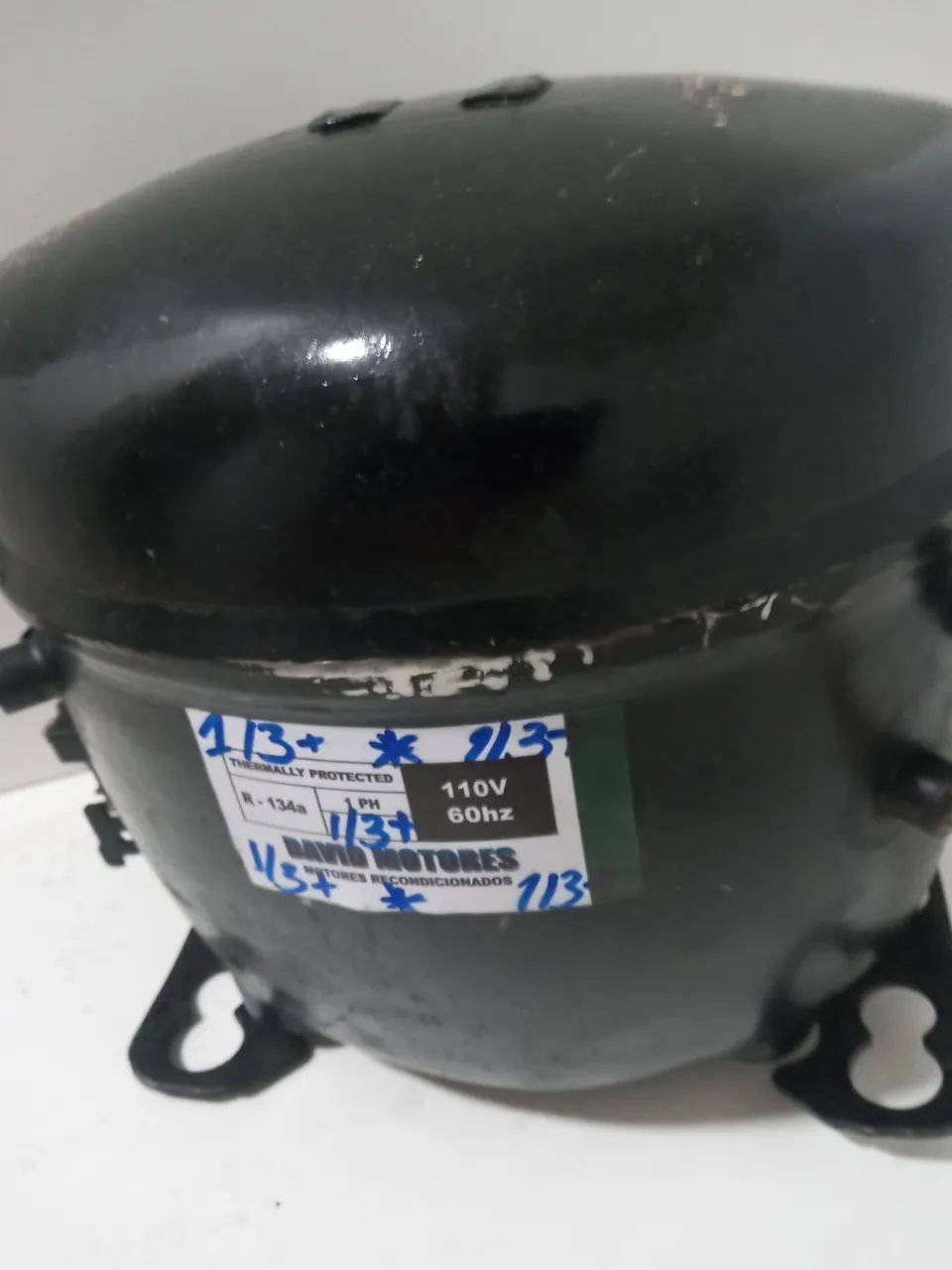 Compressor de Geladeira 1/3 HP 110V - R134a