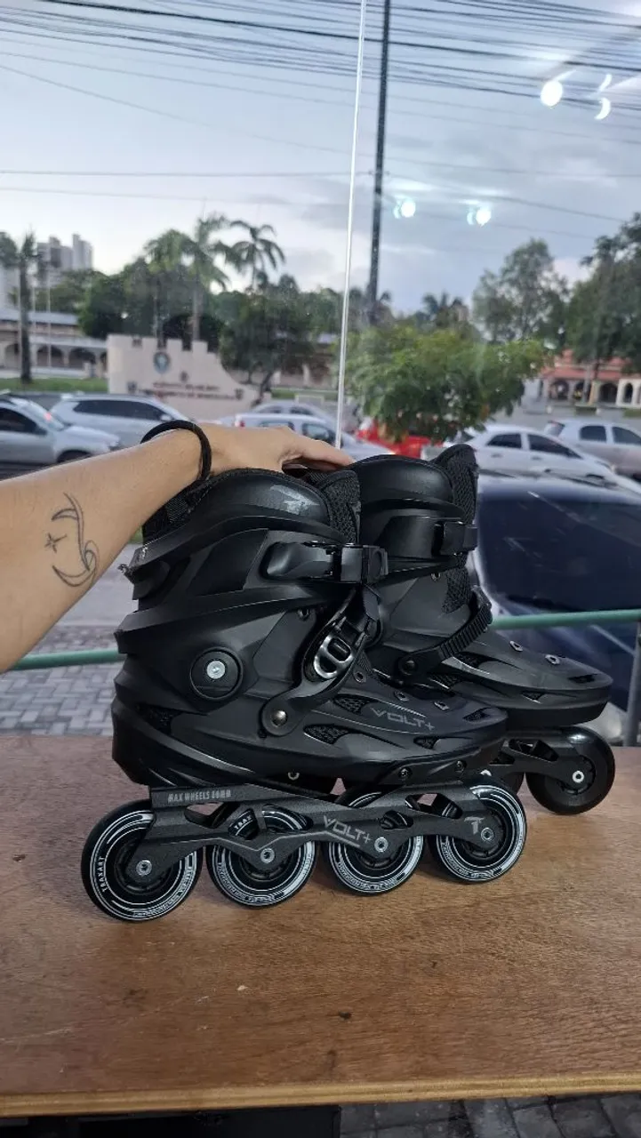 Patins Inline Volt+ Preto - Conforto e Desempenho!