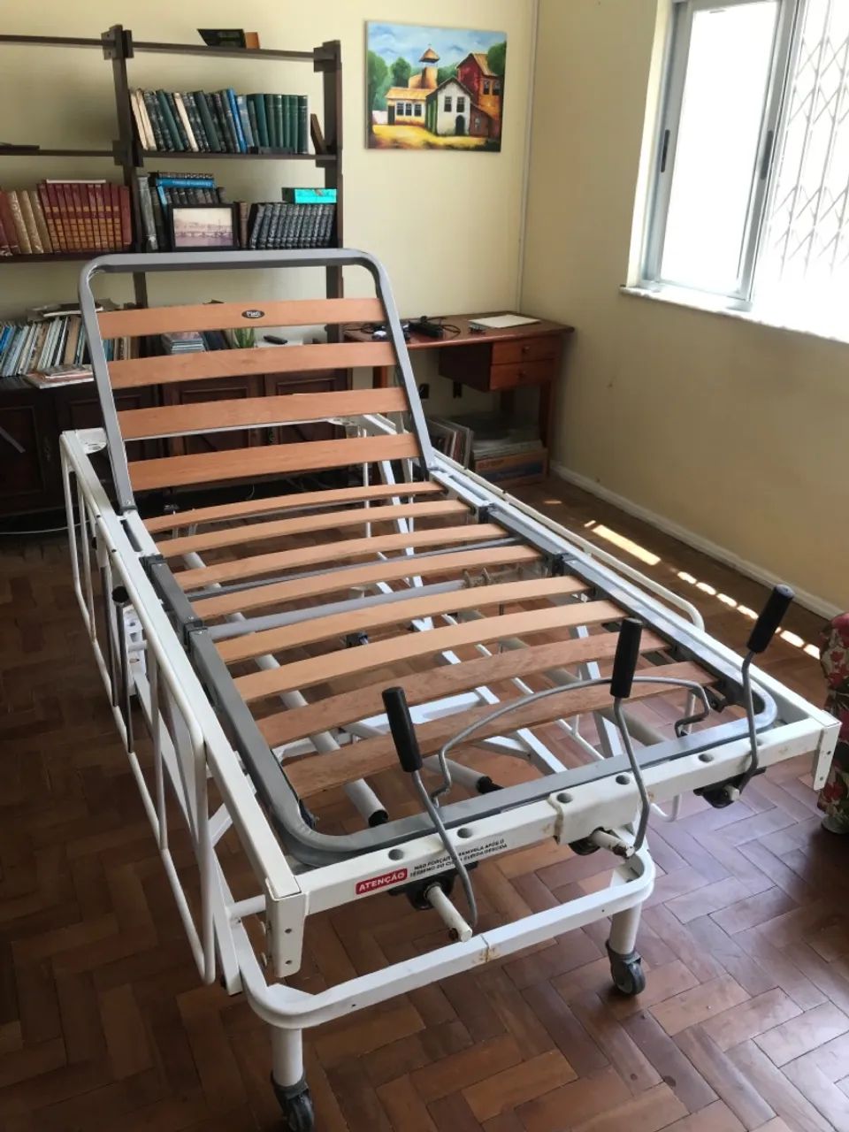 Cama Hospitalar Manual com Grades Laterais - Foto 3