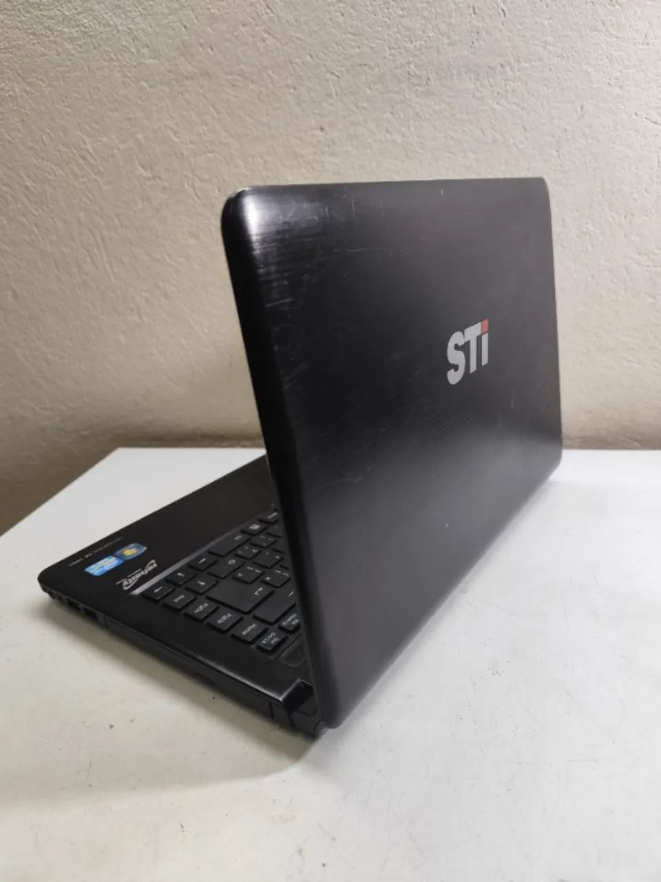 Notebook Semp Toshiba i5, 6GB de ram, HD de 500GB. Ótimo p/estudo/trabalho. Bateria 1H - Foto 4