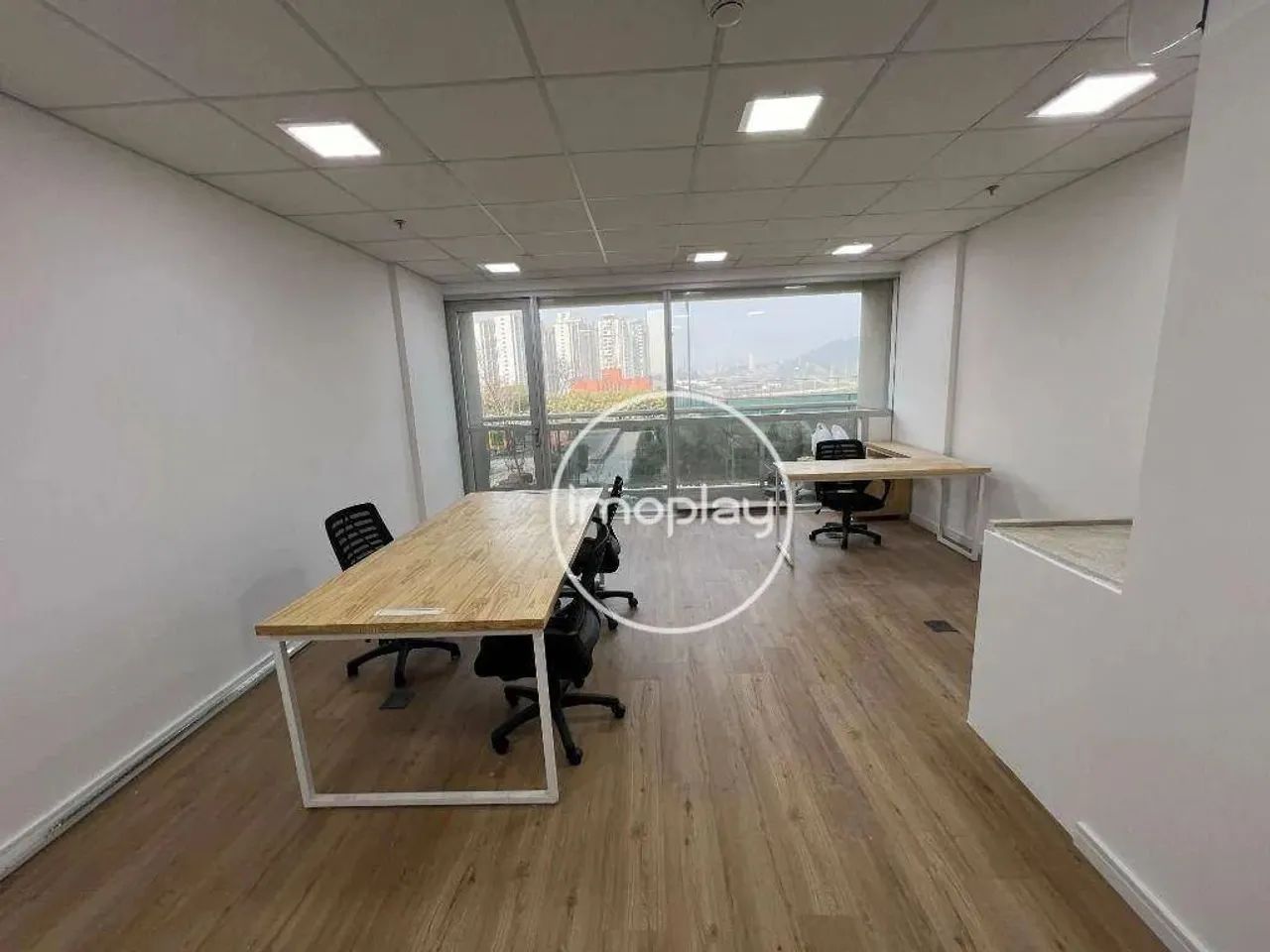 Sala comercial na Nações unidas Mobiliada de 37m com 1 vaga de garagem. - Foto 2