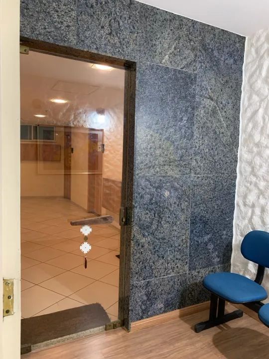 Duas salas comerciais com excelente localização - Foto 2