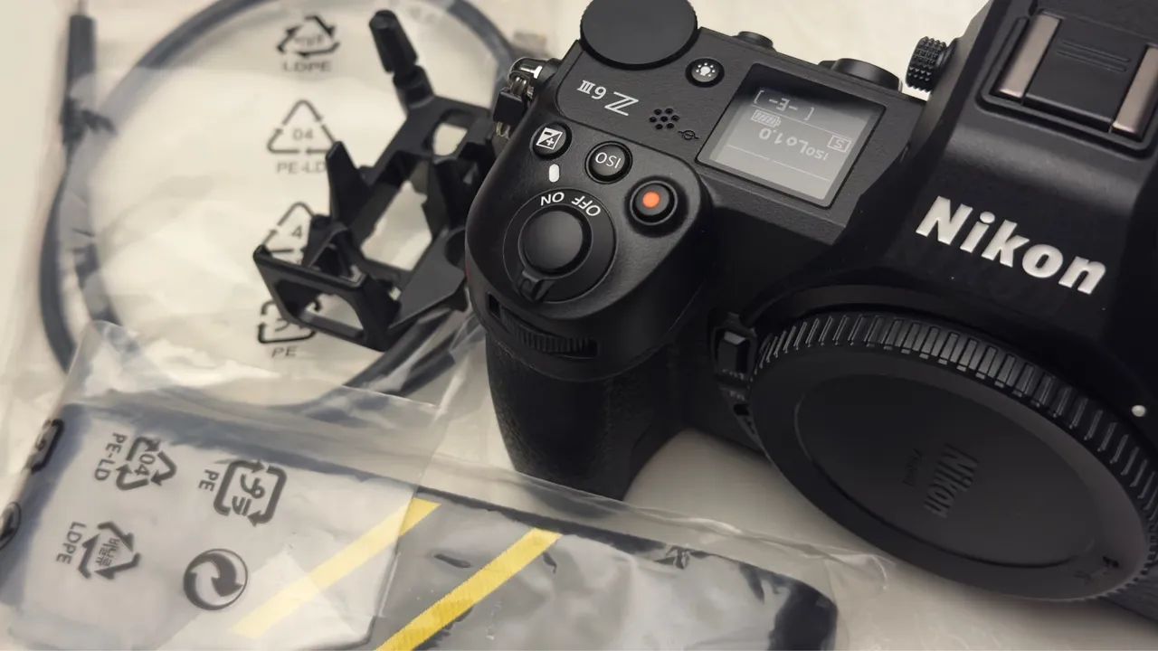 Nikon Z6III corpo - zero click nova - Foto 2