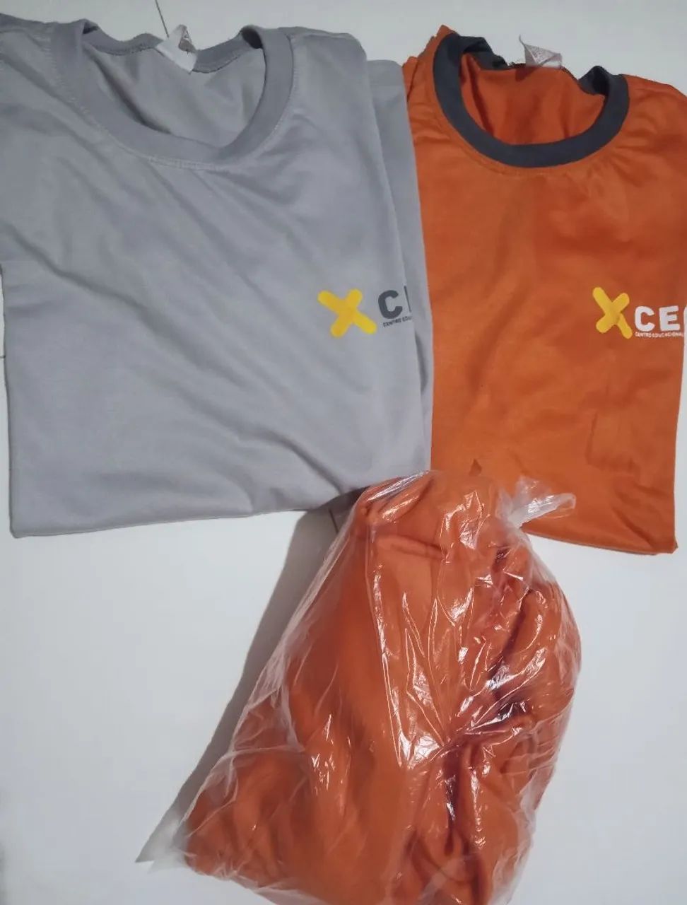 Uniforme escolar- CEG girassol - Foto 2