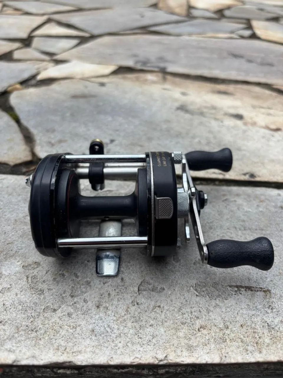 Carretilha de Pesca Shimano Bantam 50 - Foto 3