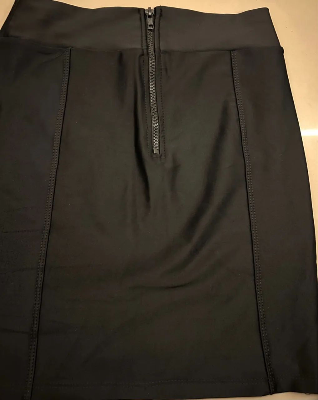 Saia Prada com zíper  - Foto 3