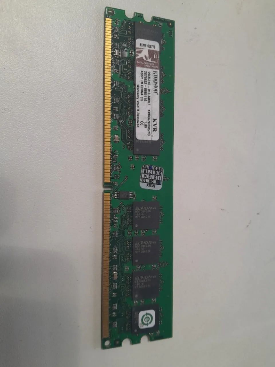 Memoria Kingston Desktop 1GB PC5300 667MHz KVR667D2N5/1G