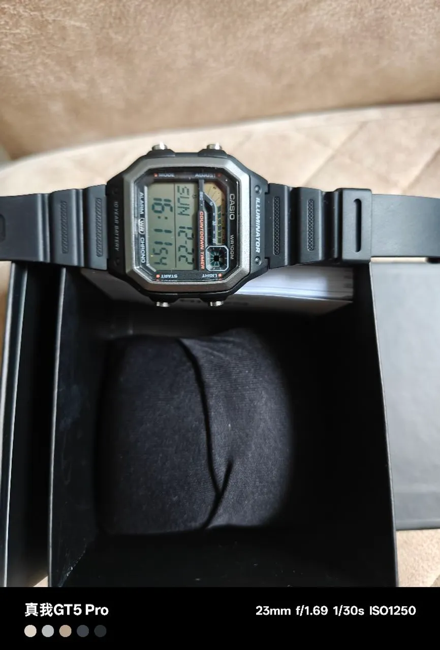 Relógio Digital Casio IlluminatorWS1600h - Novo