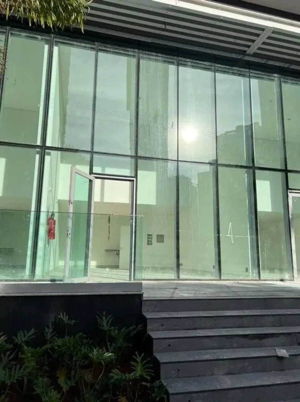ATSUSHI YOSHII TOWER | Loja Comercial para Locação com 50m² por R$5.900,00  Gleba Palhano, - Foto 4