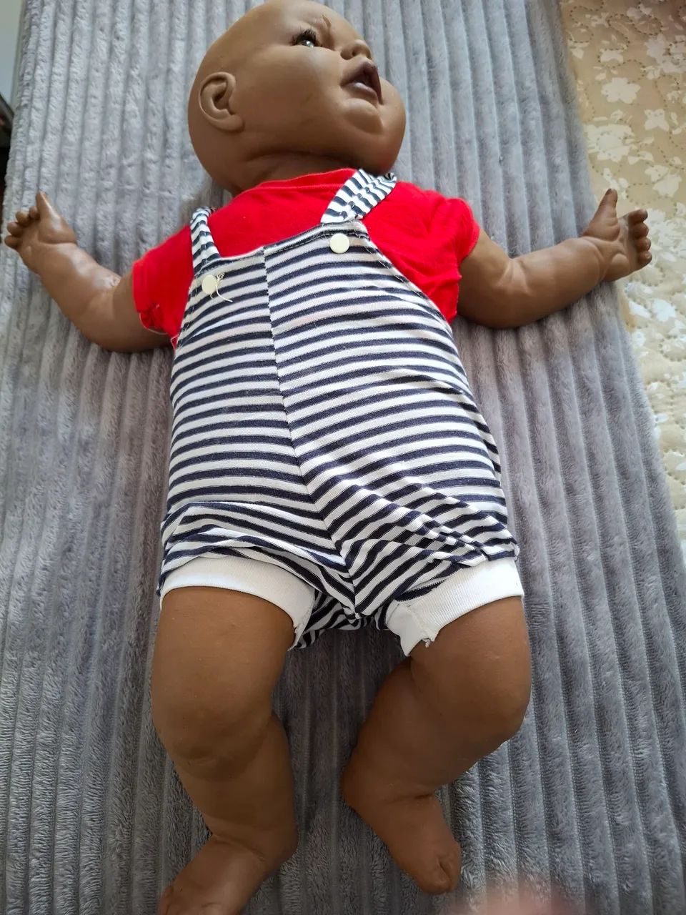Boneco lindo! Perfeito estado  - Foto 2