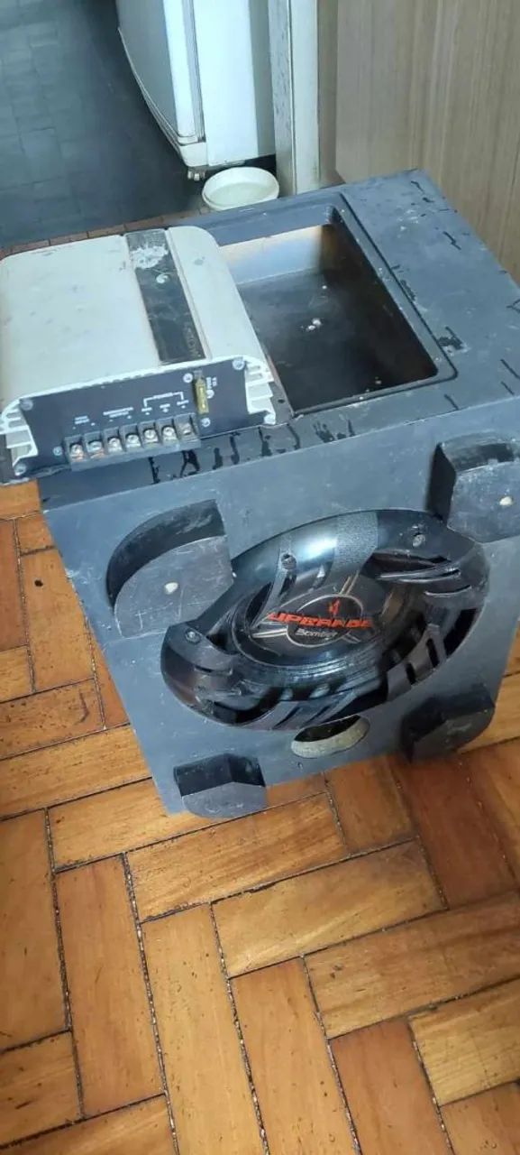 Caixa de Som Subwoofer 