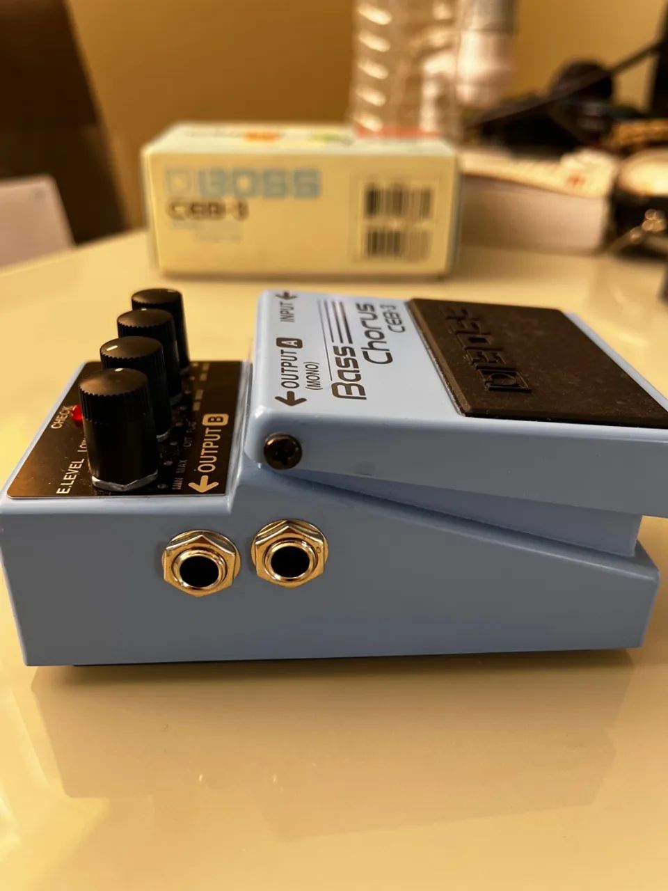 Boss CEB-3 Bass Chorus - Instrumentos musicais - Castelo, Belo