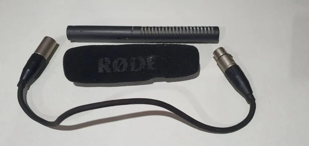 Vendo ou troco Microfone Boom Rode Condensador Supercardióide