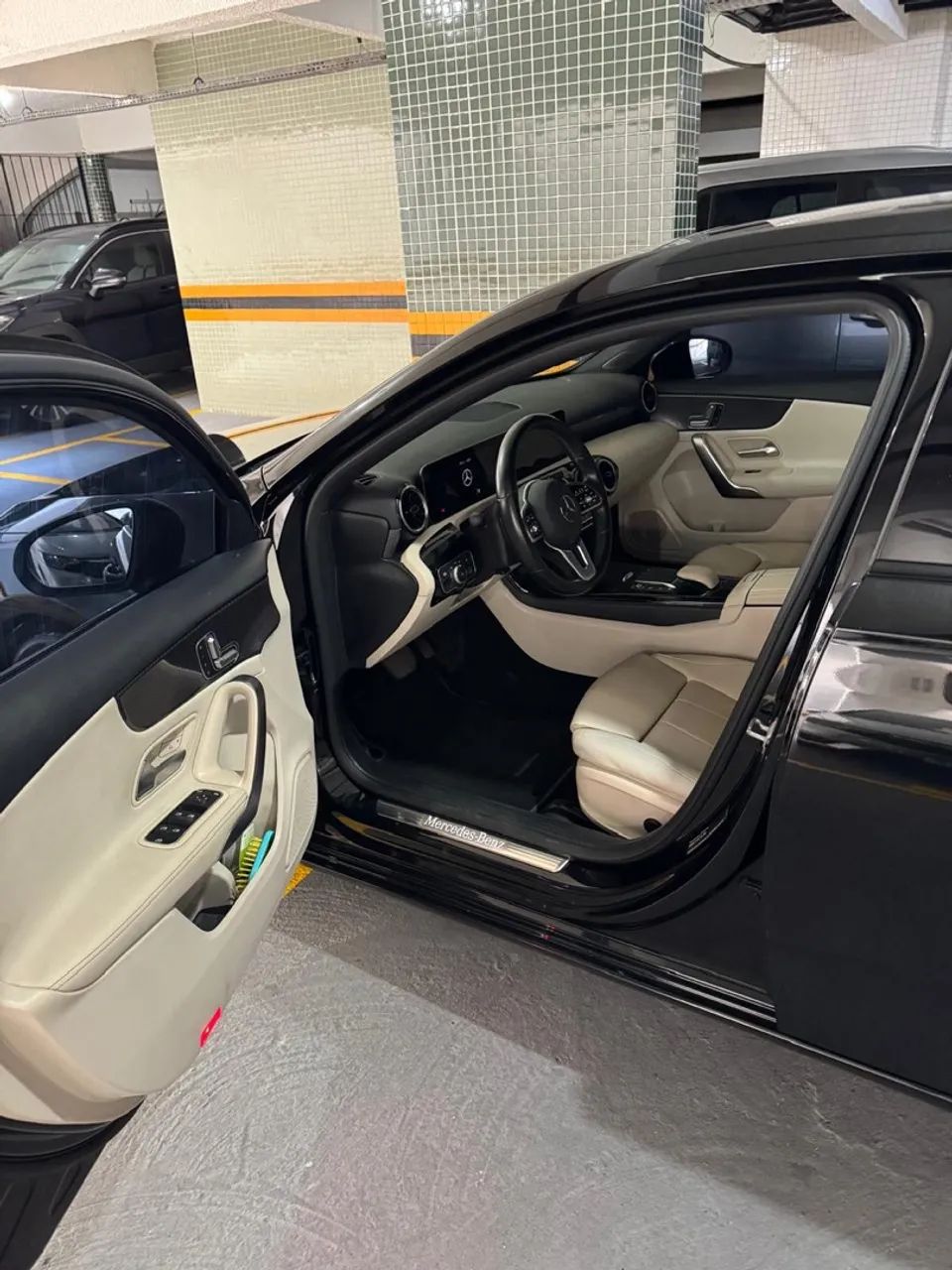 Mercedes bens A250 2020 em ótimo estado de conservação!